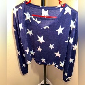 Long-sleeved nightshirts.